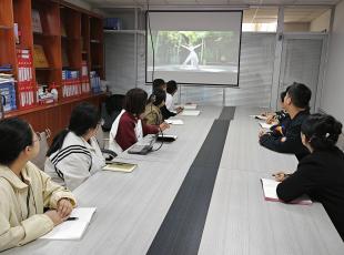 ��x���� ���㝙�� �������C�˽��ڶ���ʮ���̹�˾�F(tu��n)֧���_չ���}�F(tu��n)�ջ��(d��ng)